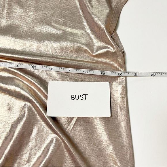 Adyson Parker NWT Liquid Jersey Short Sleeve Top 1X champagne gold shimmer - Picture 6 of 10